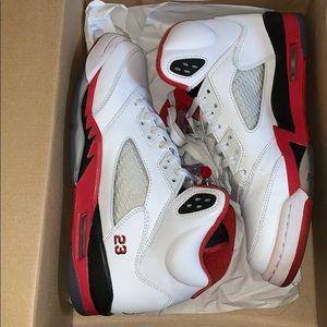 AIR JORDAN 5 RETRO (GS)